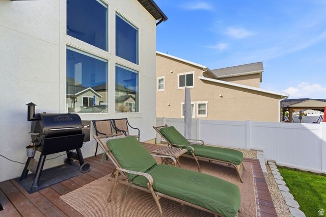 137 N FOXMOOR WAY, Saratoga Springs, UT 84045