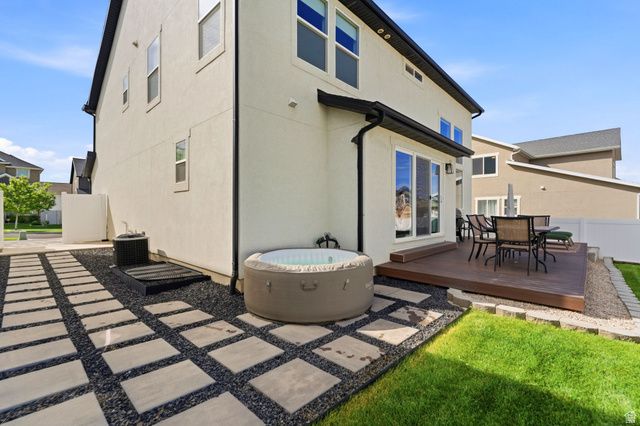 137 N FOXMOOR WAY, Saratoga Springs, UT 84045