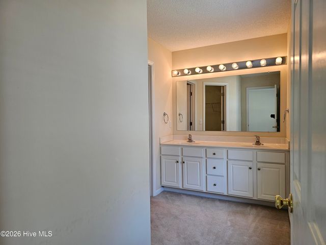 7316 Rabbit Hollow Drive, Wilmington, NC 28411