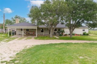 1192 County Road 138, Giddings, TX 78942