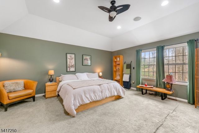 5 Teakwood Ct, Jefferson Twp., NJ 07849