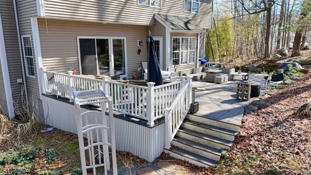 5 Teakwood Ct, Jefferson Twp., NJ 07849