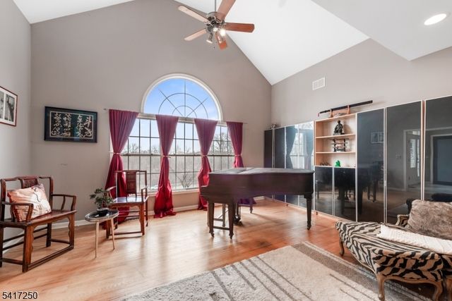 5 Teakwood Ct, Jefferson Twp., NJ 07849