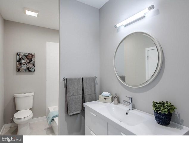 1842 E CUMBERLAND ST, Philadelphia, PA 19125