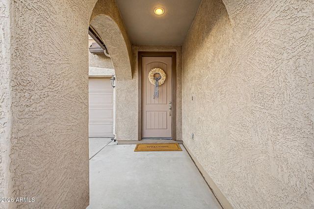 10116 W LUXTON Lane, Tolleson, AZ 85353