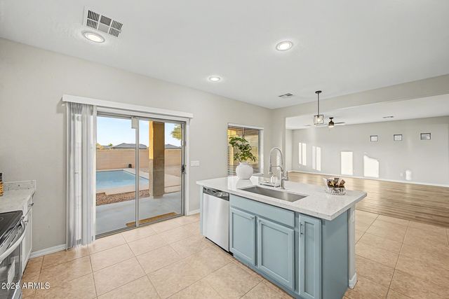 10116 W LUXTON Lane, Tolleson, AZ 85353