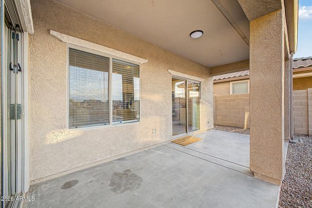 10116 W LUXTON Lane, Tolleson, AZ 85353