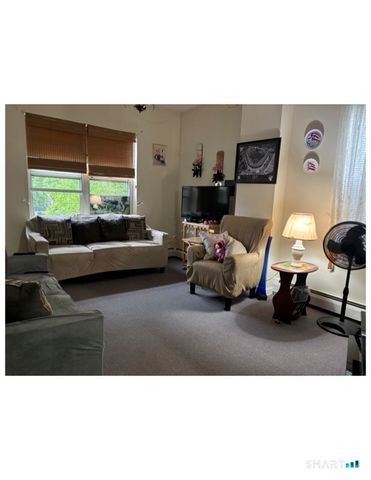 15 Cabot Street, Hartford, CT 06112