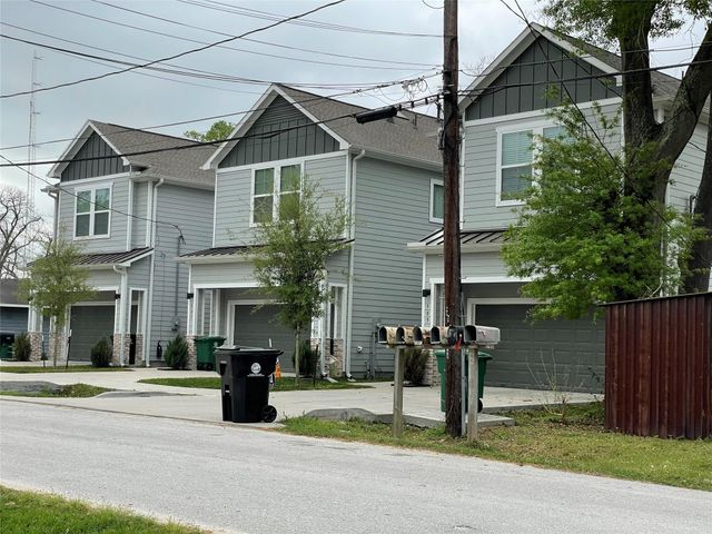 527 Marcella Street, Houston, TX 77091