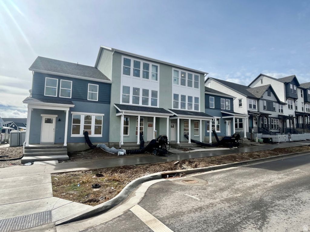 6639 W SOUTH JORDAN PKWY, South Jordan, UT 84009