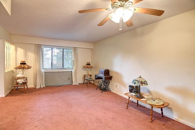 6069 N Quinella Way, Centerville, OH 45459