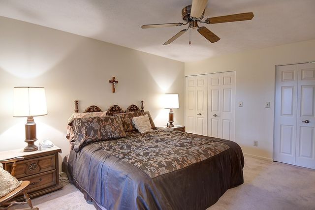 6069 N Quinella Way, Centerville, OH 45459