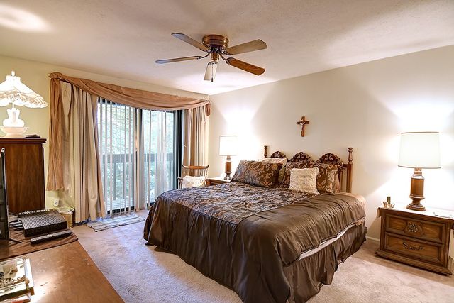 6069 N Quinella Way, Centerville, OH 45459