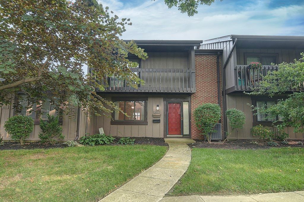6069 N Quinella Way, Centerville, OH 45459