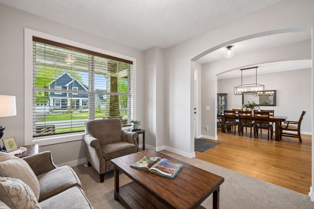 4925 Otter Trail NE, Saint Michael, MN 55376