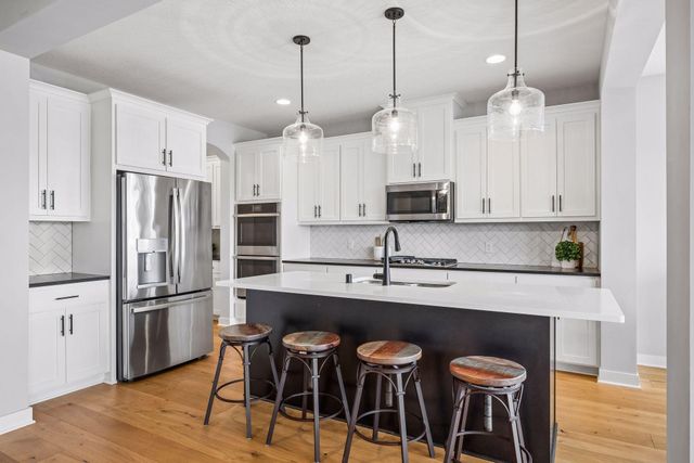 4925 Otter Trail NE, Saint Michael, MN 55376