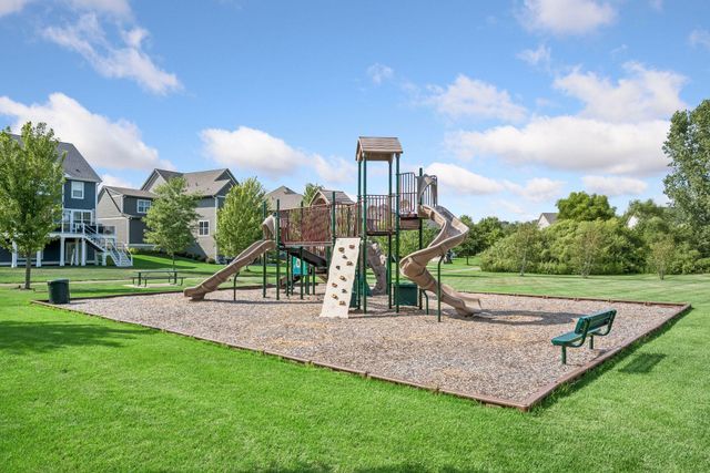 4925 Otter Trail NE, Saint Michael, MN 55376