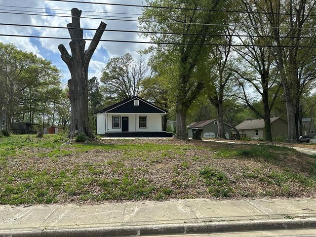210 S Grimes Street, Dalton, GA 30721