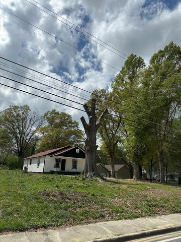 210 S Grimes Street, Dalton, GA 30721