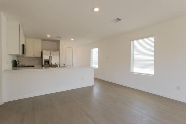 613 Craven Street, Conroe, TX 77316