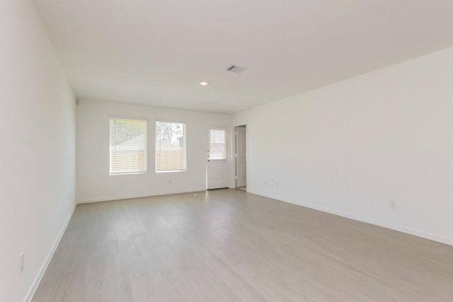 613 Craven Street, Conroe, TX 77316