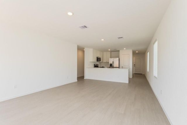 613 Craven Street, Conroe, TX 77316