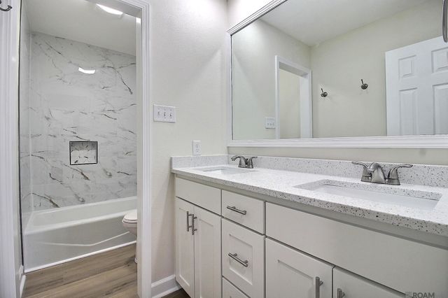 5029 Herridge Dr, Baton Rouge, LA 70817
