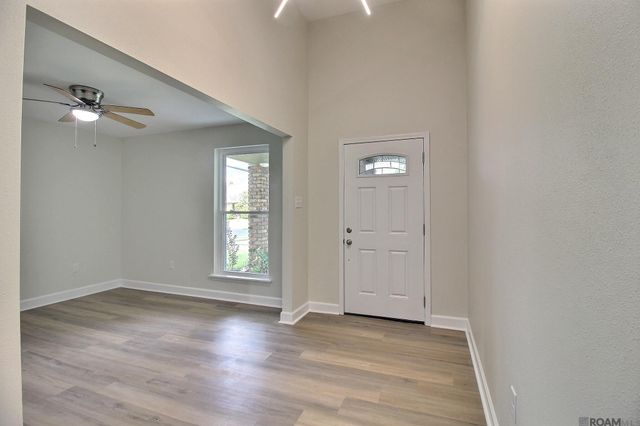5029 Herridge Dr, Baton Rouge, LA 70817