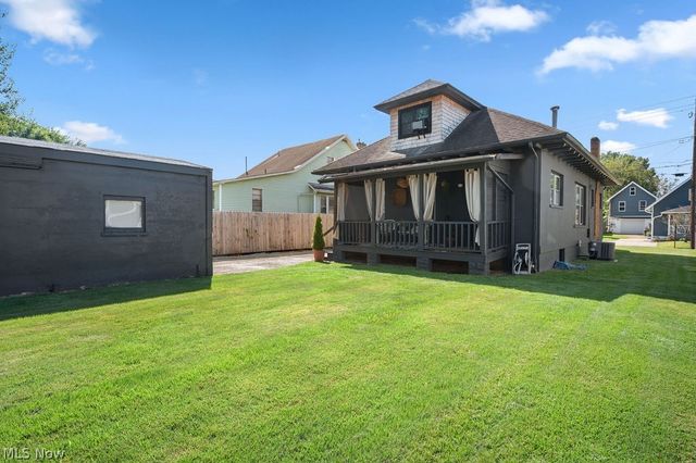 803 41st Street, Vienna, WV 26105