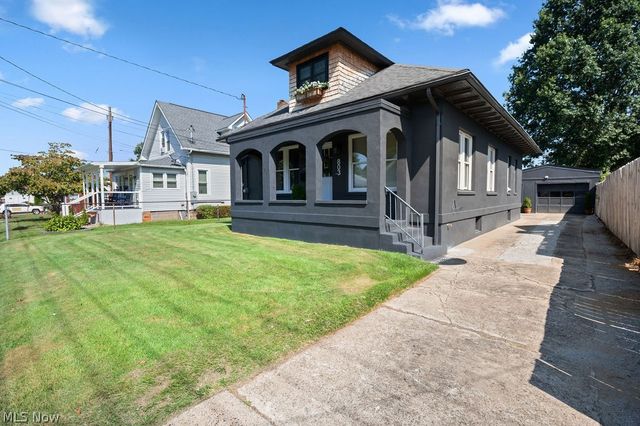 803 41st Street, Vienna, WV 26105