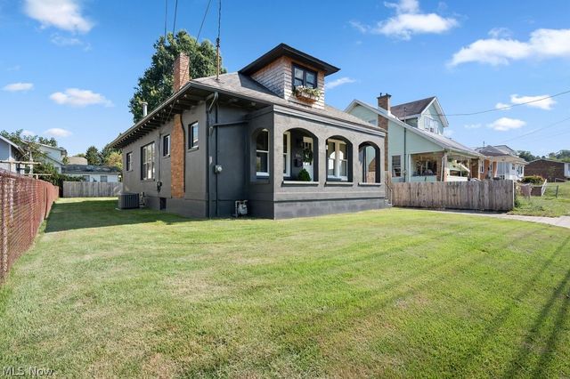 803 41st Street, Vienna, WV 26105