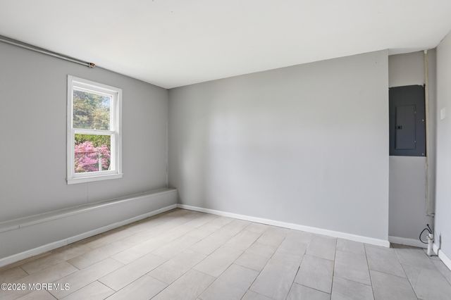 5 Rickard Court, Toms River, NJ 08753