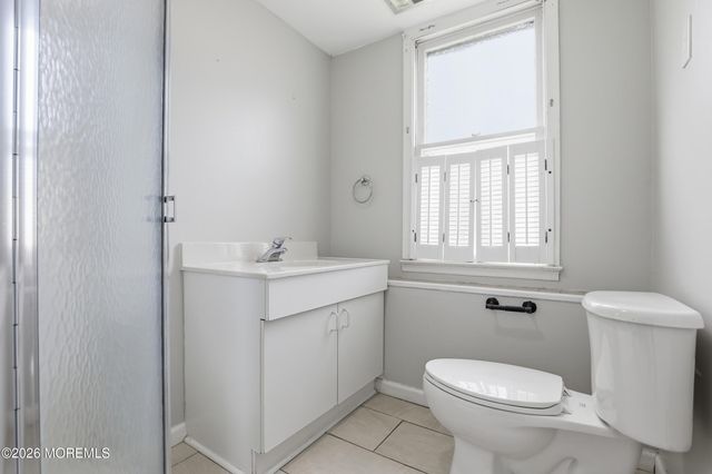 5 Rickard Court, Toms River, NJ 08753