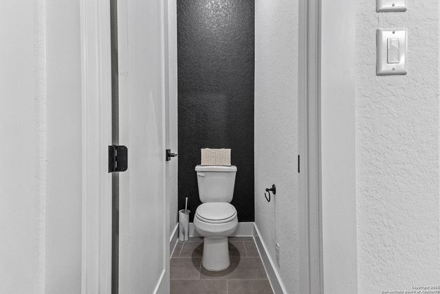 1433 Gifford Park, San Antonio, TX 78163