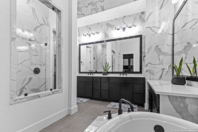 1433 Gifford Park, San Antonio, TX 78163