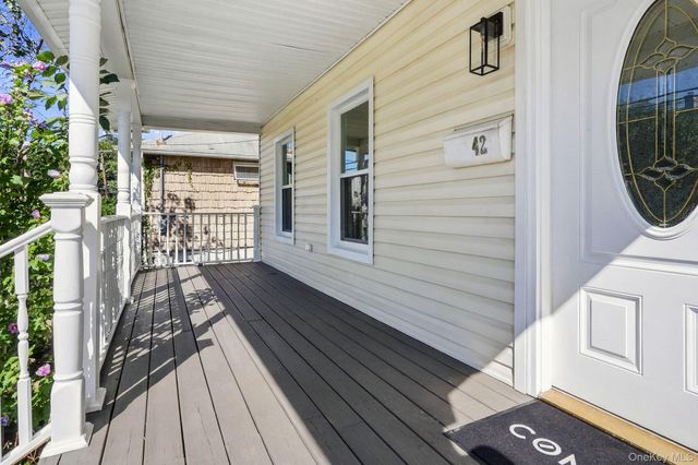 42 Calam Avenue, Ossining, NY 10562