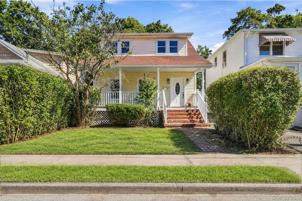 42 Calam Avenue, Ossining, NY 10562