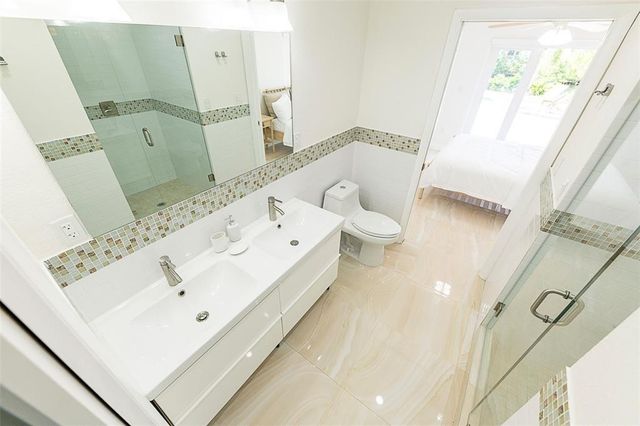 1162 Hayes Street, Hollywood, FL 33019