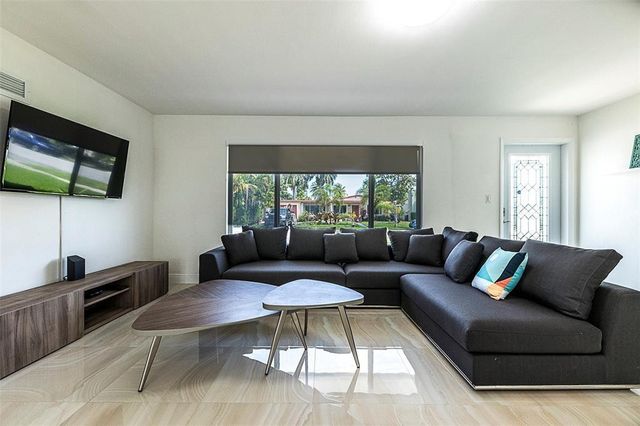 1162 Hayes Street, Hollywood, FL 33019