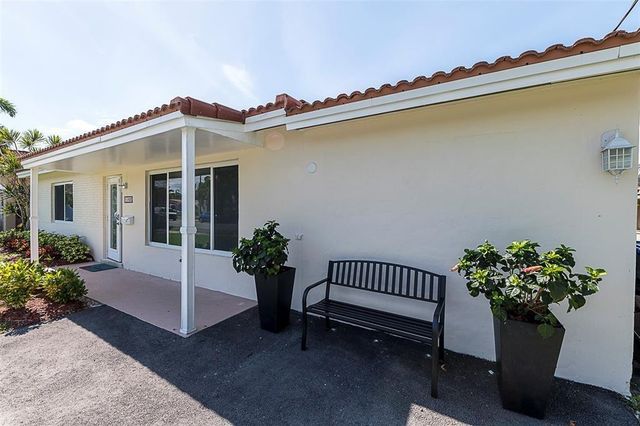 1162 Hayes Street, Hollywood, FL 33019