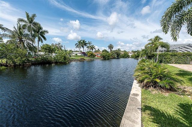 1162 Hayes Street, Hollywood, FL 33019