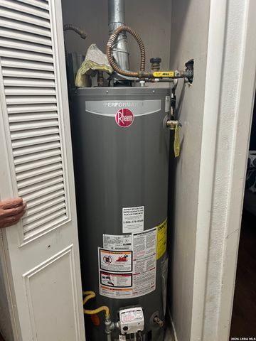 4827 Castle Prince, San Antonio, TX 78218