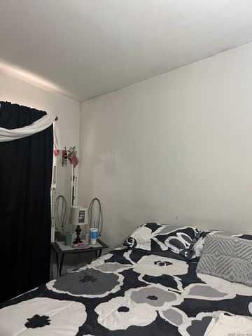 4827 Castle Prince, San Antonio, TX 78218