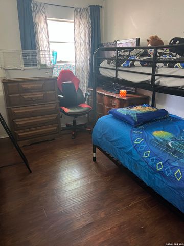 4827 Castle Prince, San Antonio, TX 78218