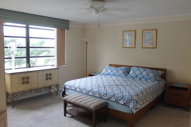 1100 Colony Point Circle 314, Pembroke Pines, FL 33026