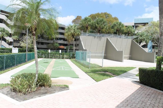 1100 Colony Point Circle 314, Pembroke Pines, FL 33026