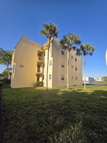8400 Sunrise Lakes Boulevard 107, Sunrise, FL 33322