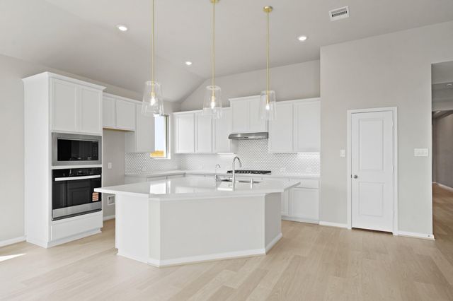 10718 Yellow Wild Indigo Lane, Cypress, TX 77433