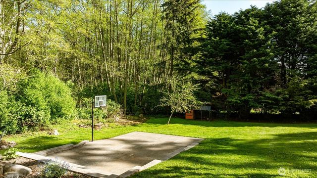 32 Ponderosa Drive, Oak Harbor, WA 98277
