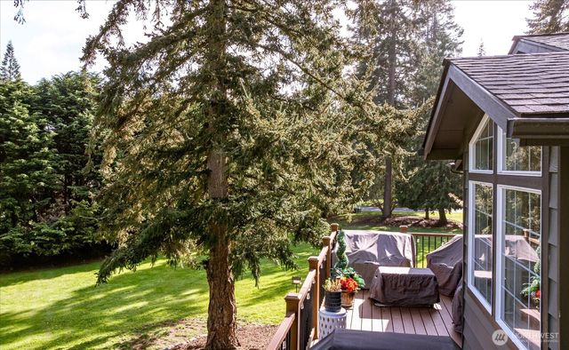 32 Ponderosa Drive, Oak Harbor, WA 98277